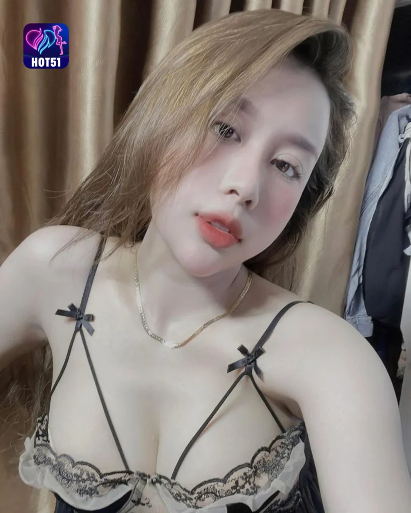 Download APK Hot51 Ulasan Hot51 Live, Mod APK, dan Versi Lama yang Perlu Kamu Tahu